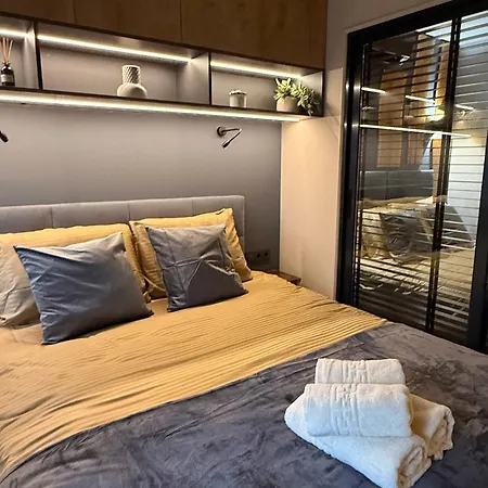 Ski-lift-access - Brand New Design Apartman *